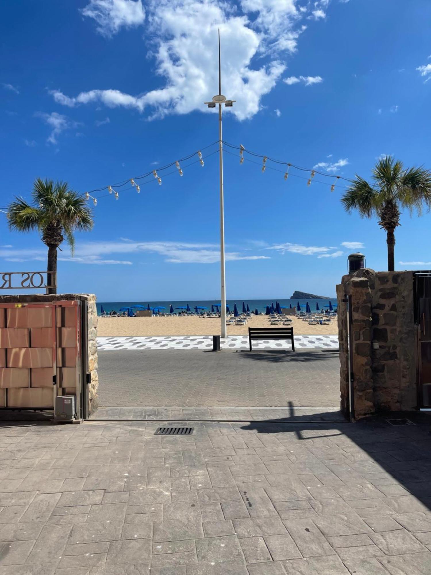 Super Terrace Levante Front Line Apartment Los Ranchos Self Check-In, Free Parking Бенідорм Екстер'єр фото